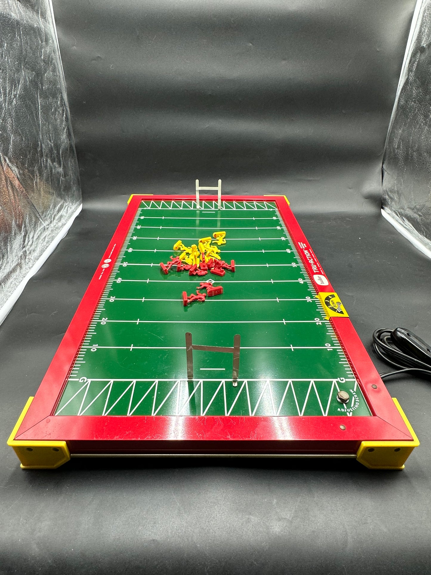 Vtg 1960’s Tudor Tru-Action Electric Football Game Model 500.