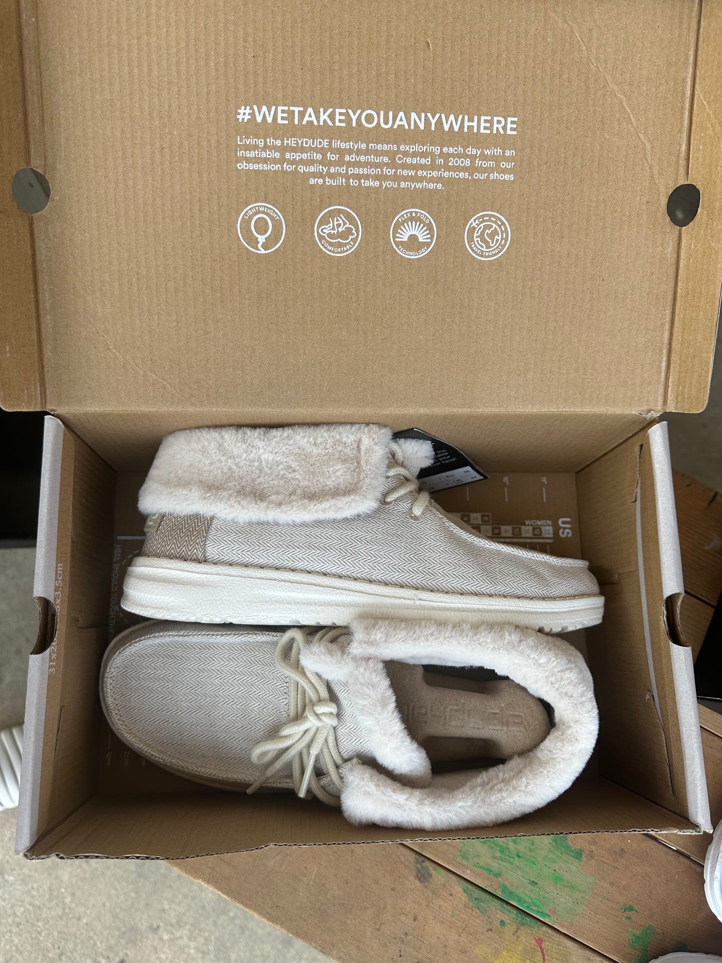 **BRAND NEW** HEYDUDE Britt Herringbone Cream Women's Size 7