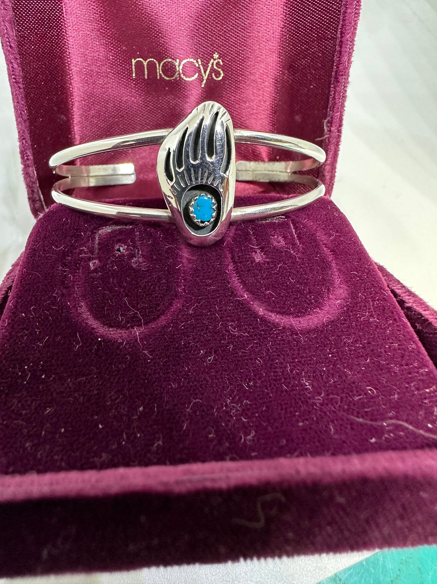Vintage Native American Sterling Silver .925 Turquoise Bear Claw Cuff Bracelet
