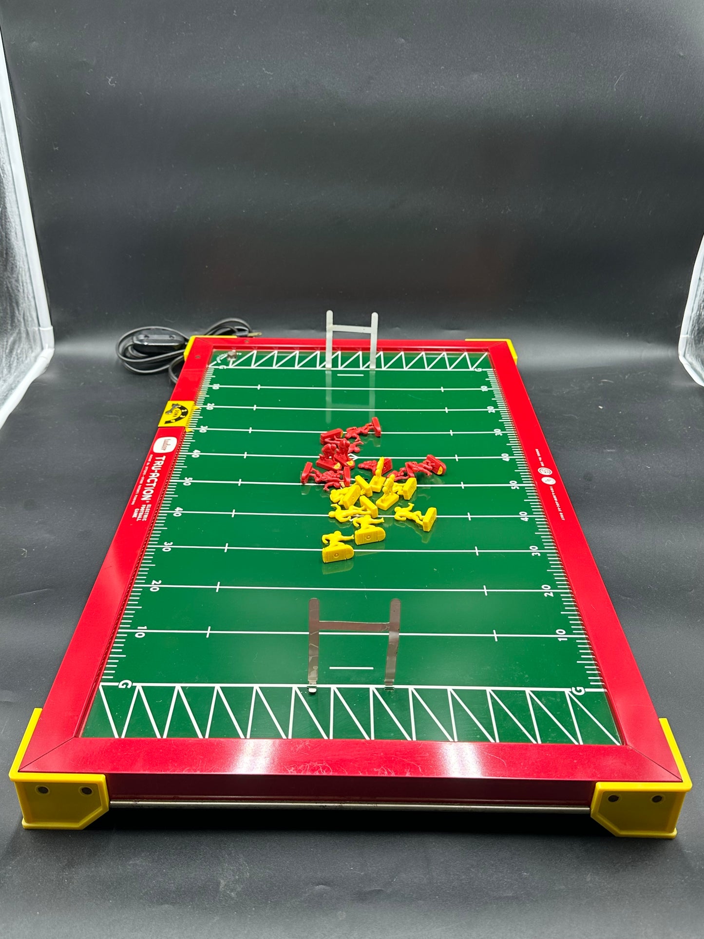 Vtg 1960’s Tudor Tru-Action Electric Football Game Model 500.