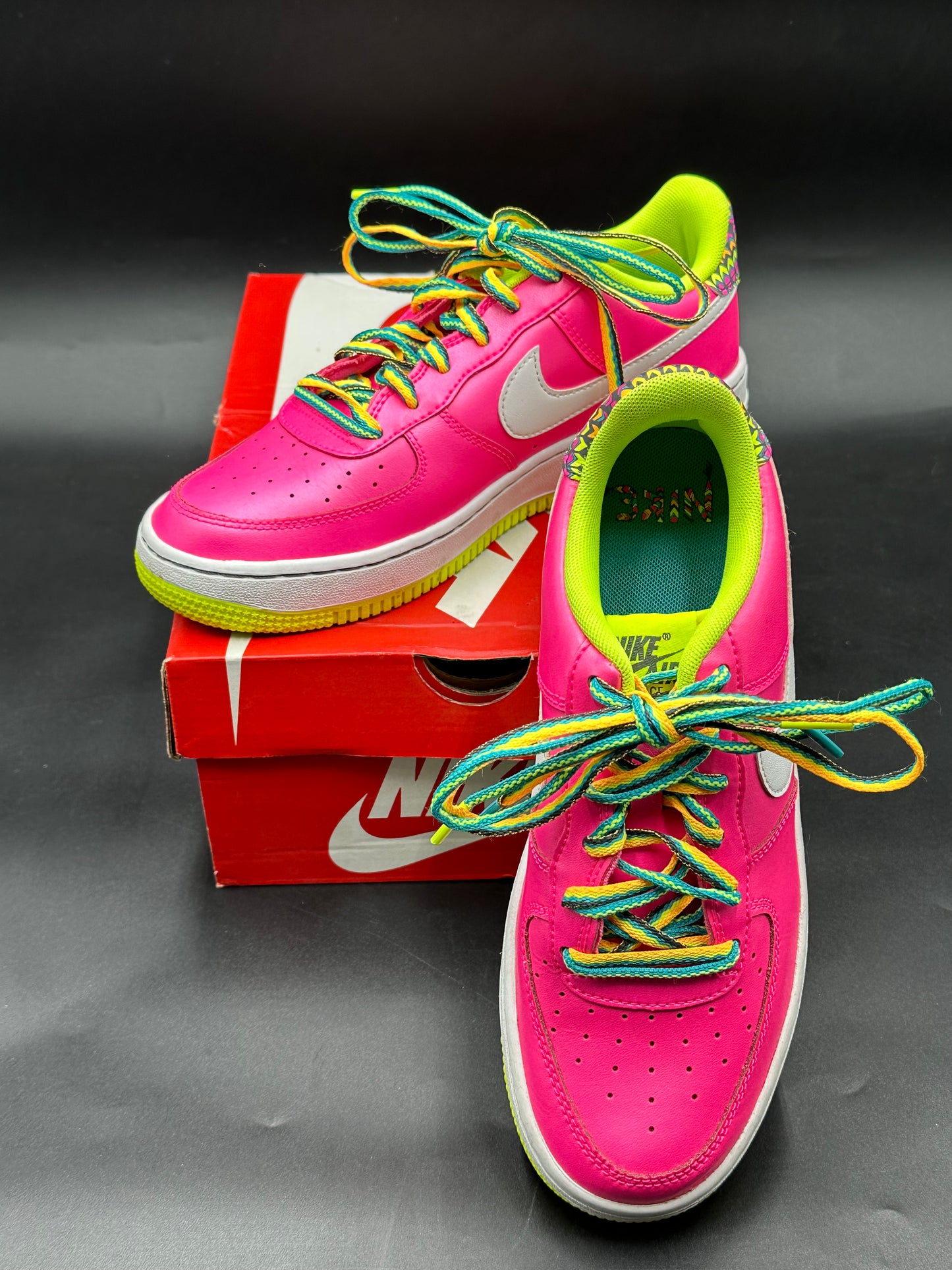 Woman’s Nike Air Force 1 Pink Blast Volt White Low Neon Sneaker Size 5.5.
