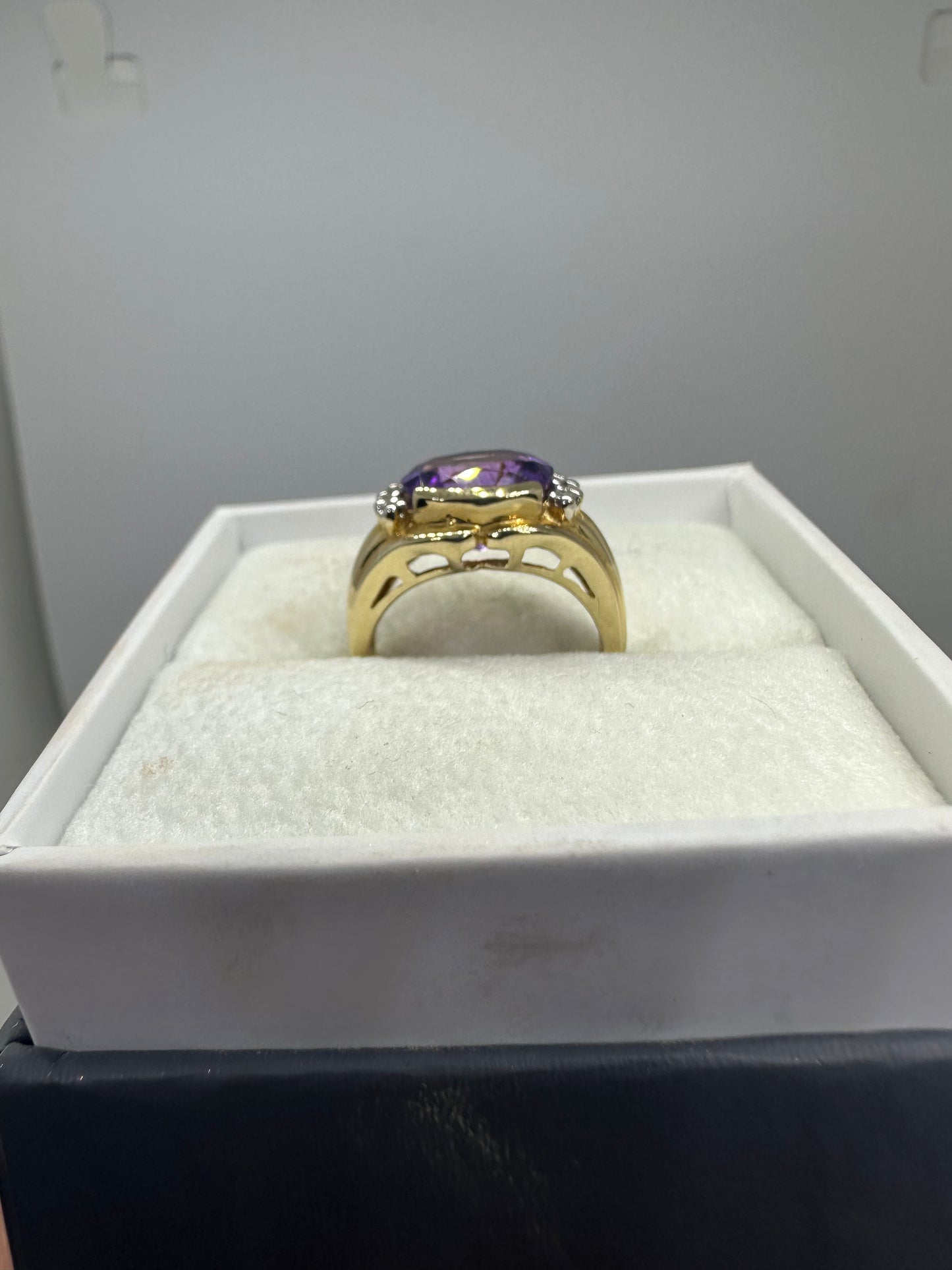 Vintage Estate 14K Yellow Gold Oval Cut Amethyst & Diamonds Ring Size 6.75 February Birthstone