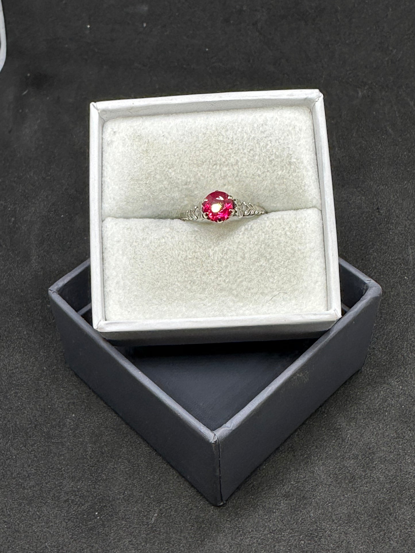 Ladies Victorian Ring 10k