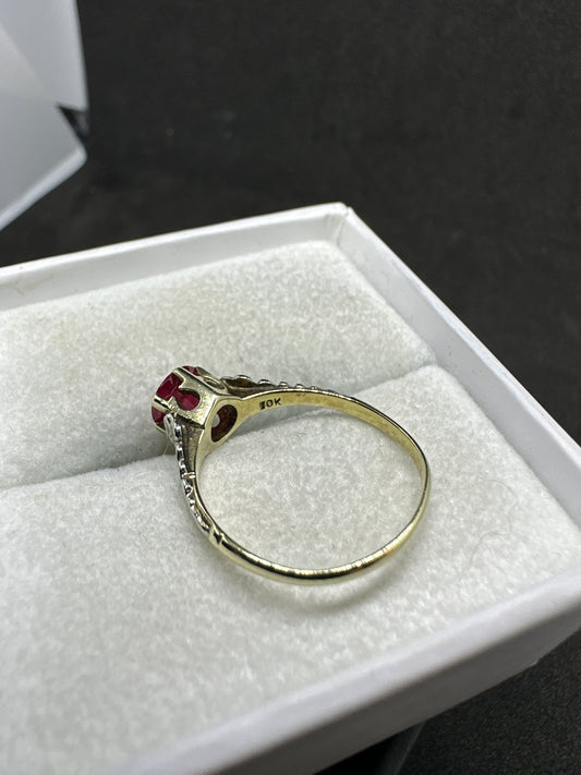 Ladies Victorian Ring 10k