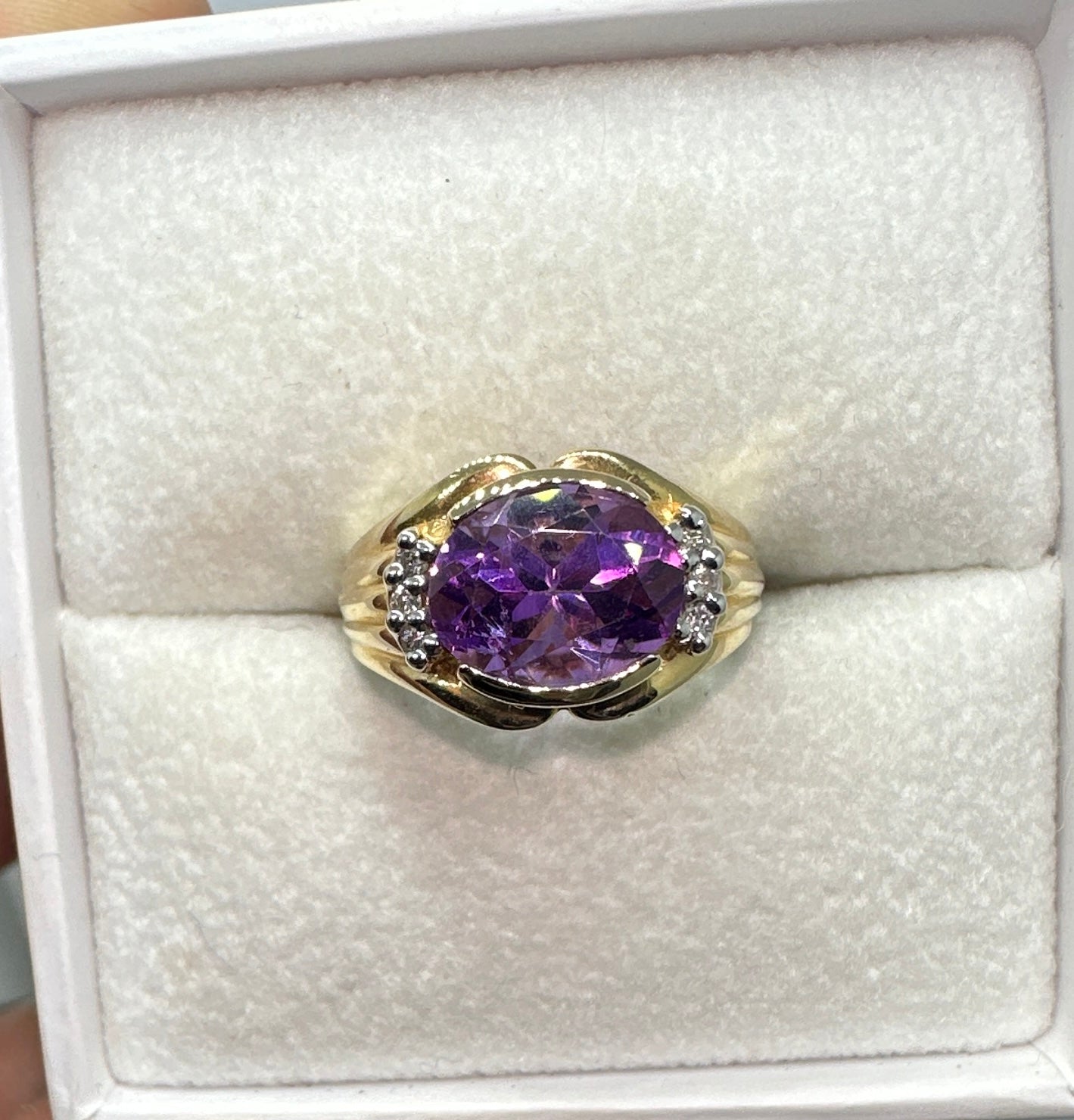 Vintage Estate 14K Yellow Gold Oval Cut Amethyst & Diamonds Ring Size 6.75 February Birthstone