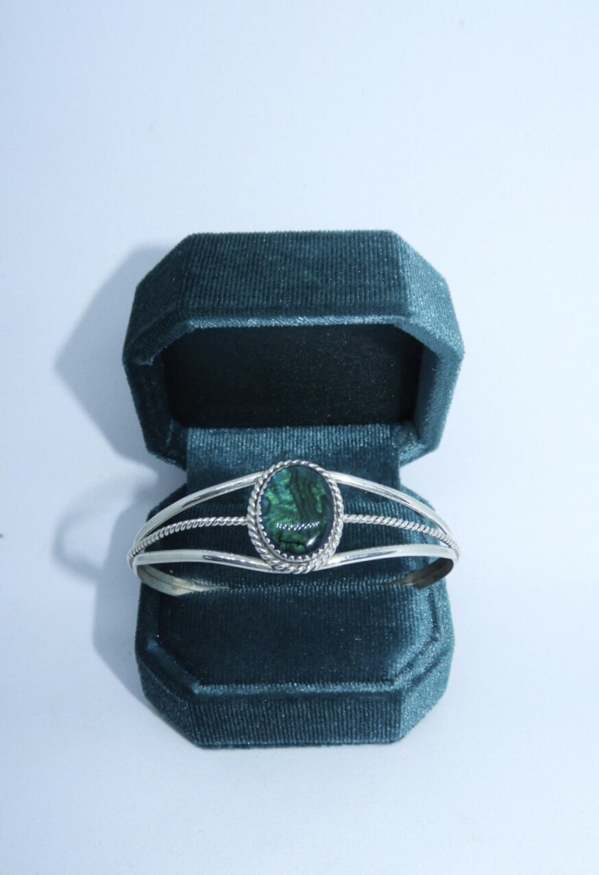 Vintage Native American NAKAI Navajo Abalone Sterling Silver .925 Bracelet