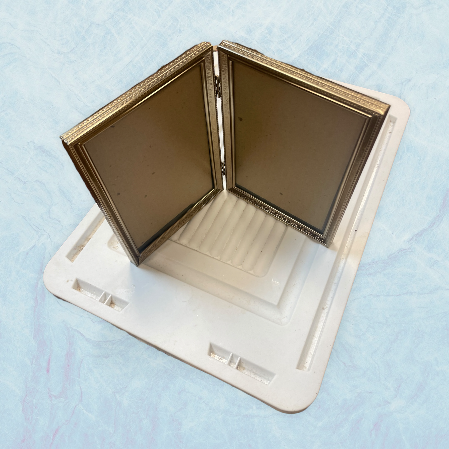Vintage Gold Metal Bi Fold Frame for 2 - 5 x 7" Photos