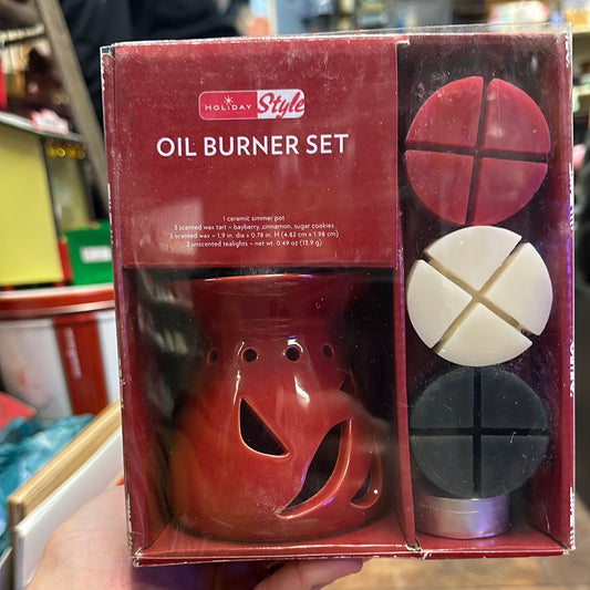 Holiday Style Oil Burner Set - Bayberry, Cinnamon, and Sugar Cookies