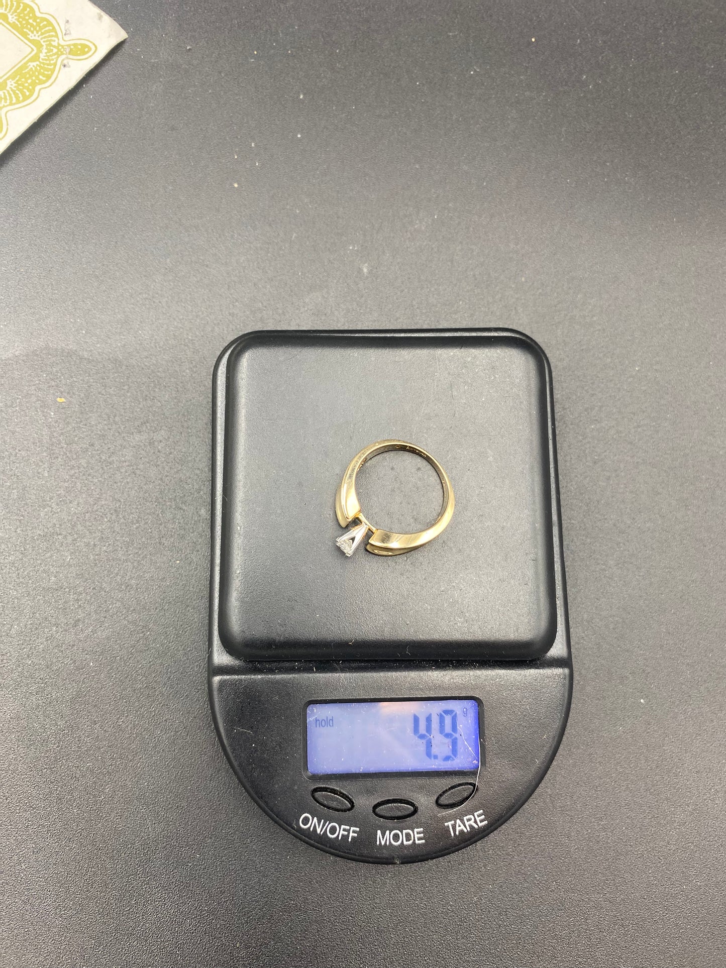 Vintage 14K Yellow Gold Contemporary Diamond Ring - W/ APPRAISAL
