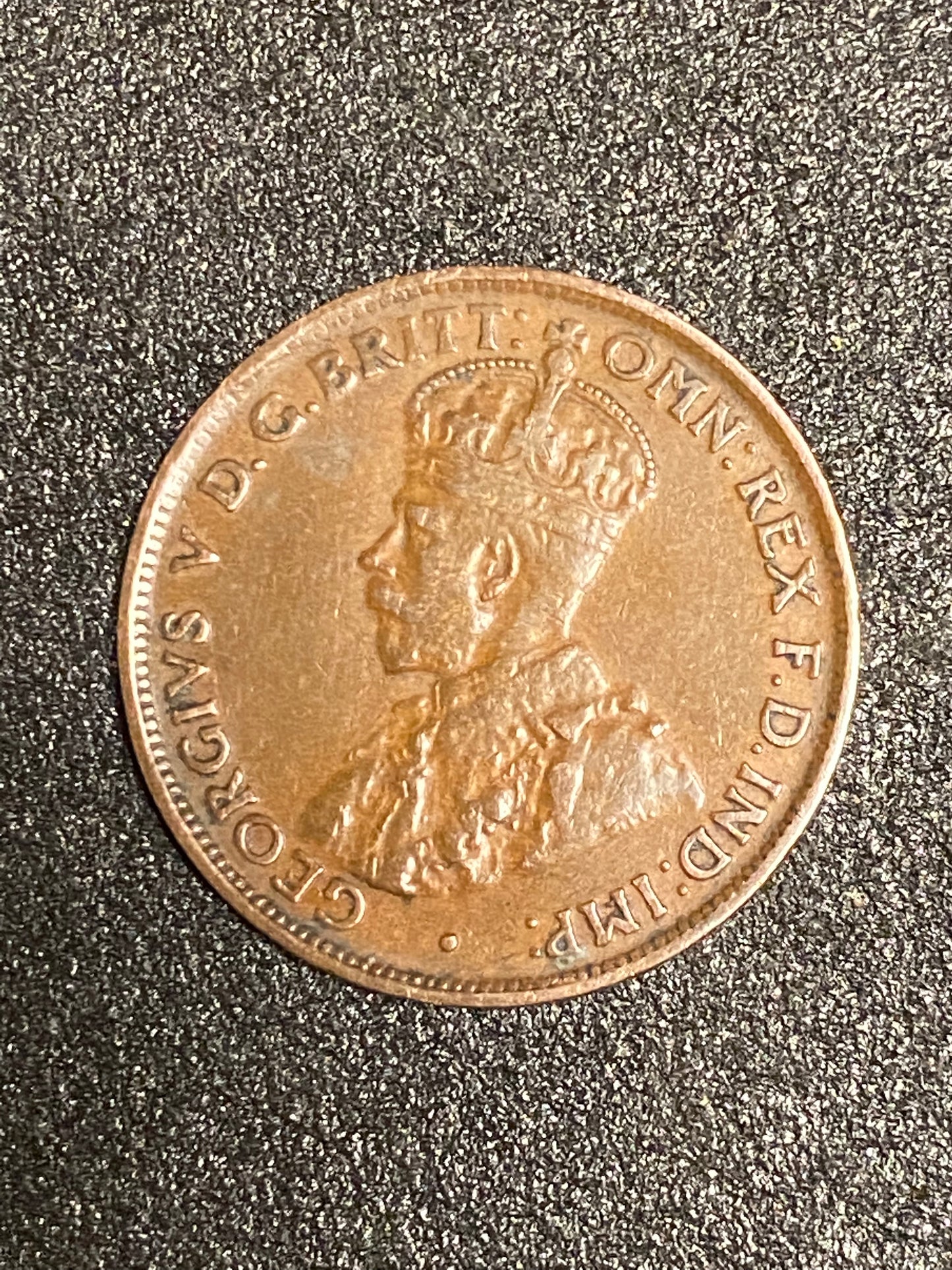 1926 Australian Predecimal Coin. KGV (1/2) Half Penny. x 1 Coin Ungraded
