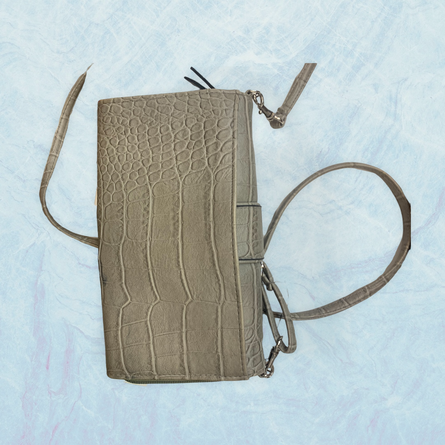 Nicole Miller New York Embossed Faux Leather Wallet Gray Organizer