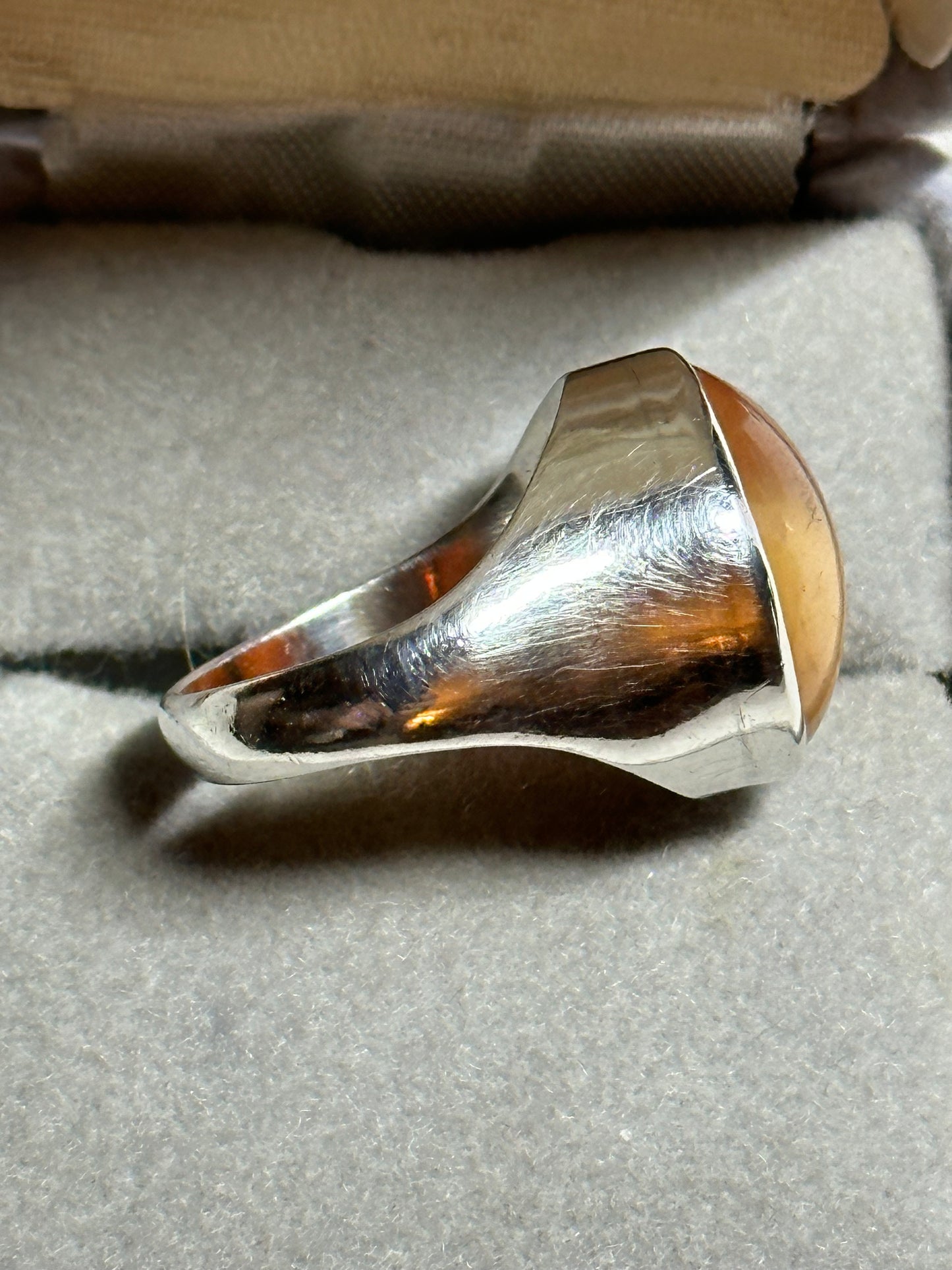 Vintage Orange Yemeni Aqeeq Sterling Silver .925 Ring