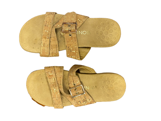 vionic cork slide sandals Size 8  Strappy Gold Buckle