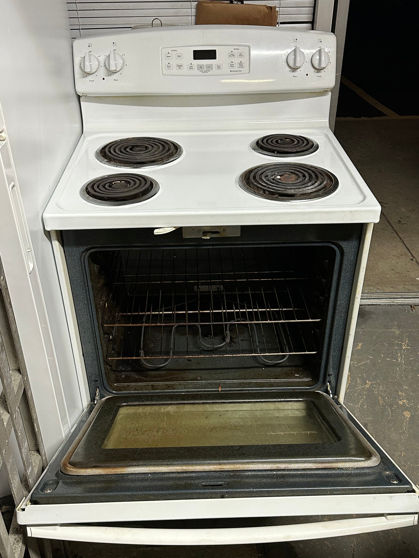 Electric range