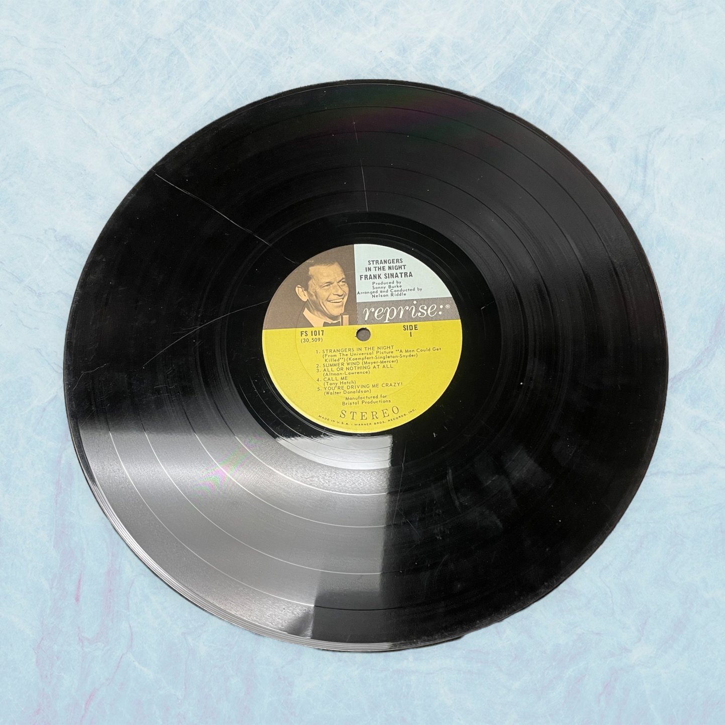 1966 Frank Sinatra "Strangers In The Night" LP - Reprise Records (FS-1017) NM+