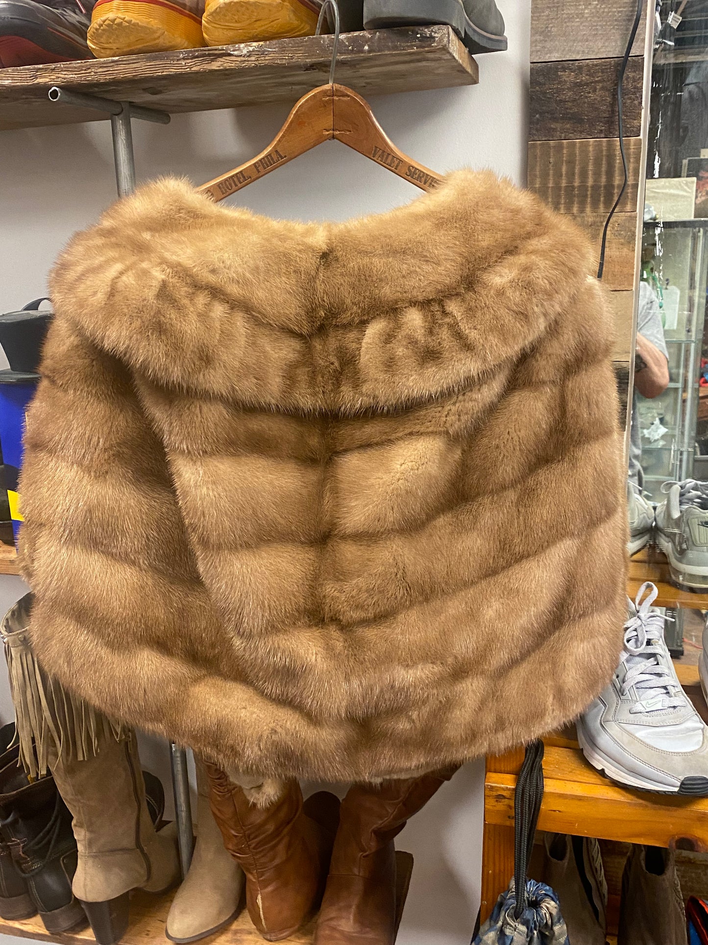 OSFM 1950s Caramel Winter Stole Shawl Collar Cape Real