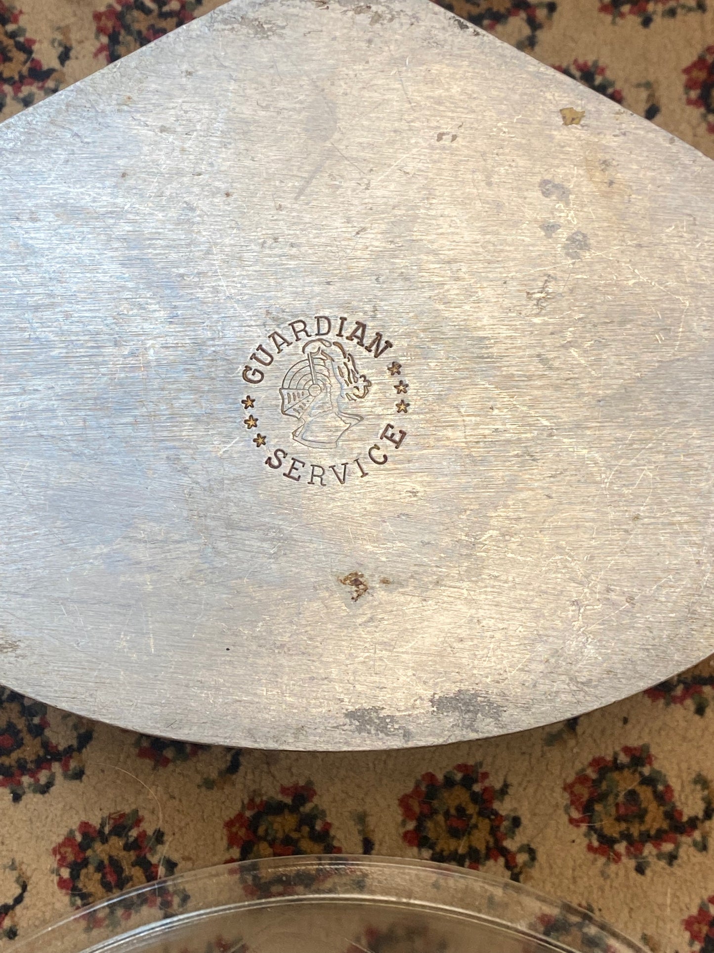Guardian Service New Old Stock Hammered Aluminum Triangle Shape Pan W/Lid